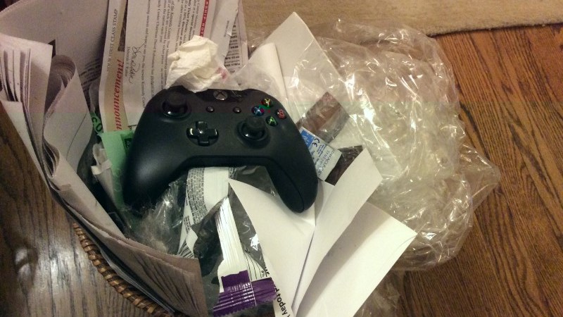 پسری ۴۵۰۰ دلار به نام پدرش خرج بسته های فیفا کرد