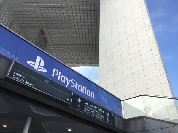 پلی استیشن (Playstation), شرکت سونی (Sony)