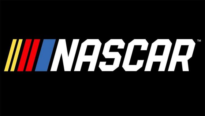 بازی NASCAR Heat 2