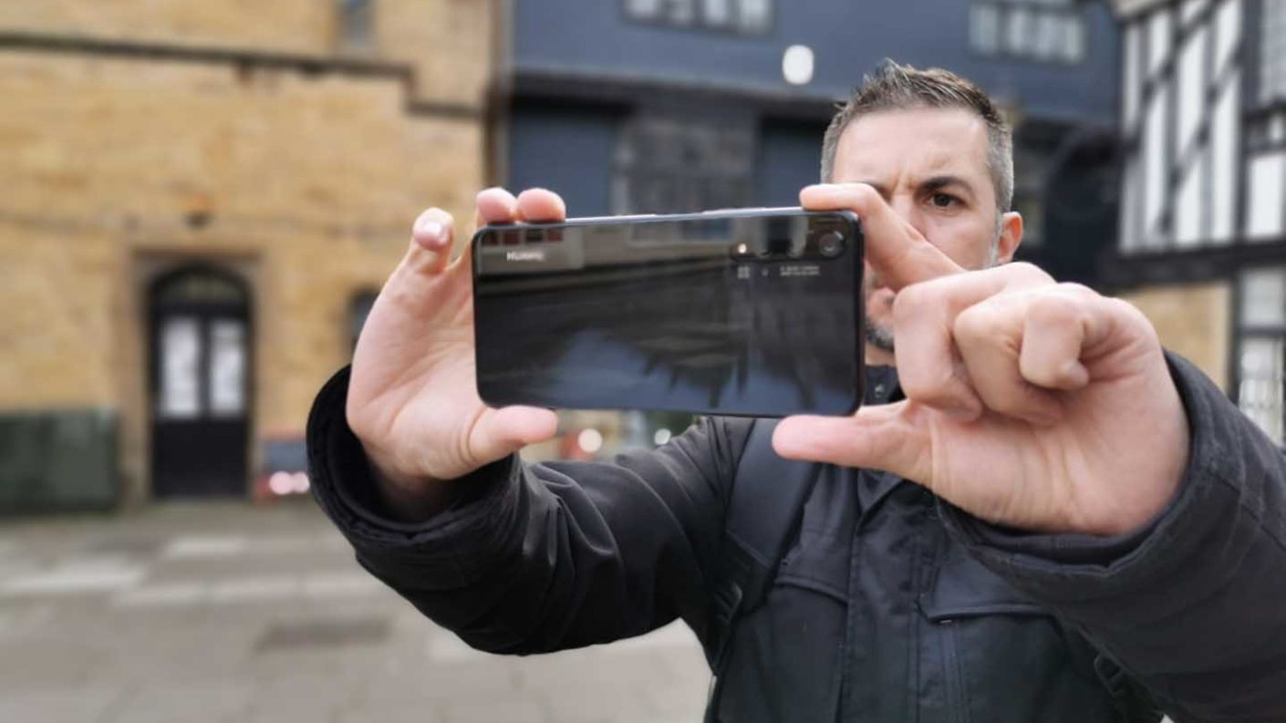 Huawei Nova 5T, شرکت هوآوی (Huawei)