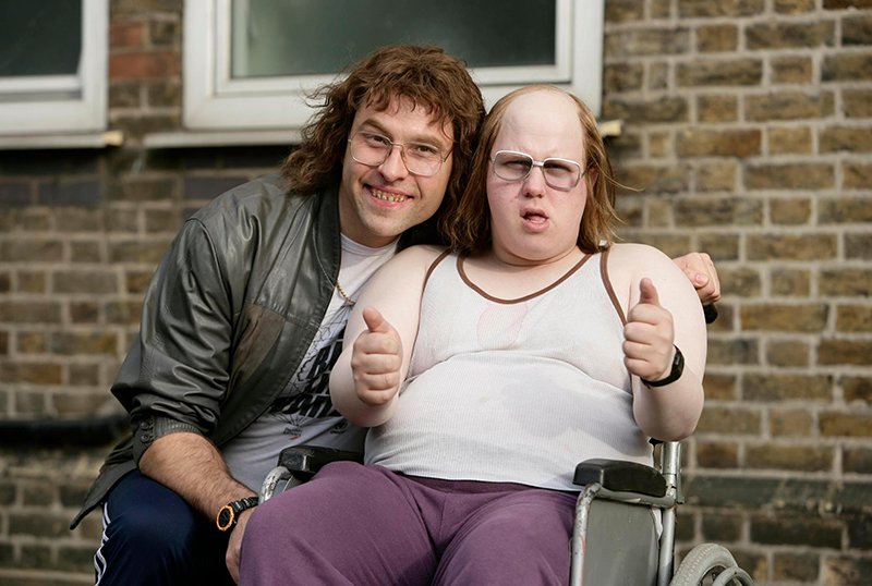 بازسازی سریال Little Britain