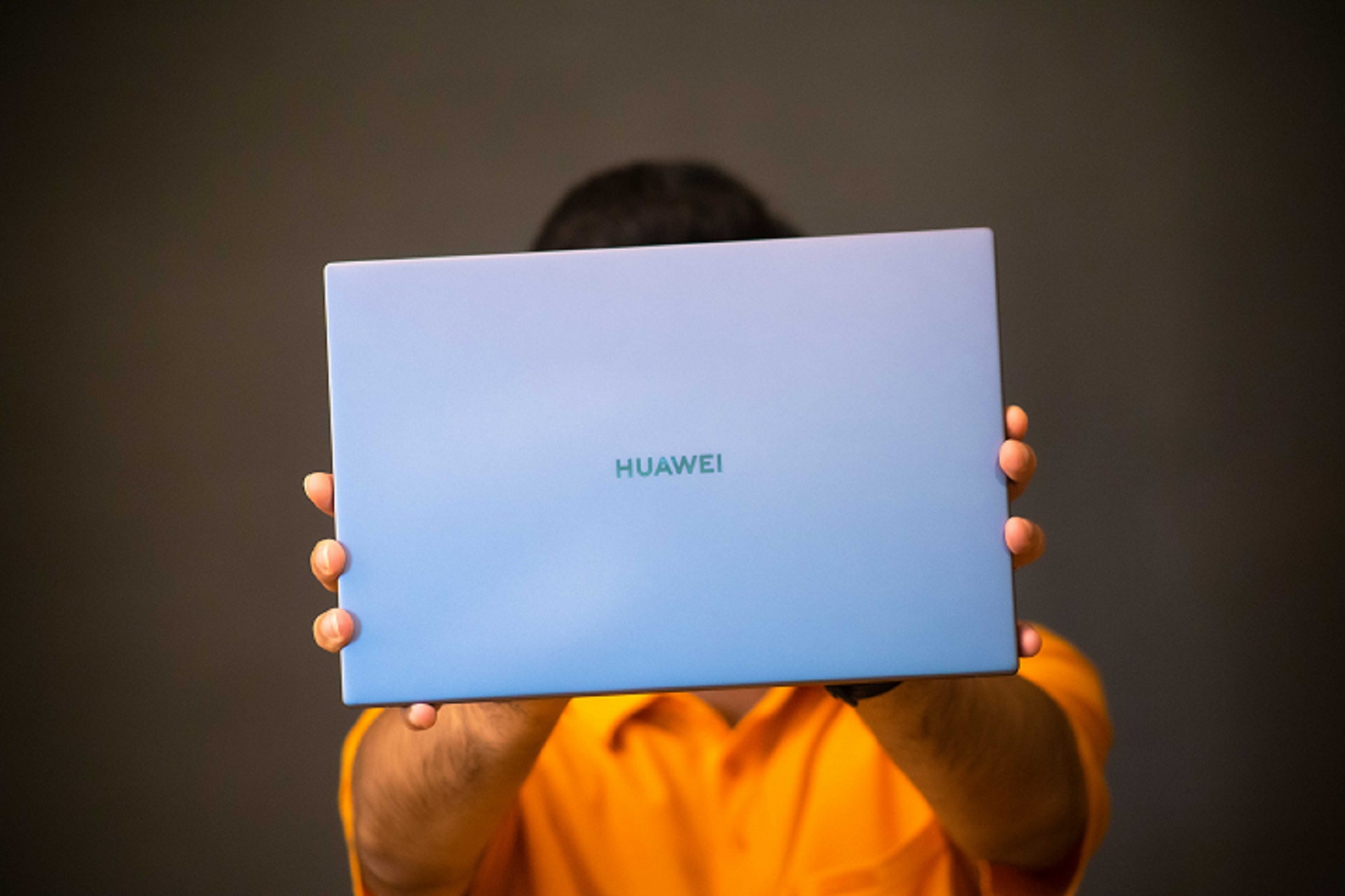 بررسی لپ تاپ هواوی Huawei Matebook D14