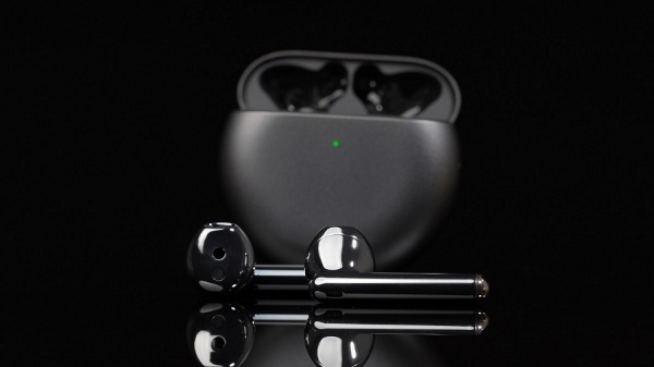 ایربادز هواوی FreeBuds 4