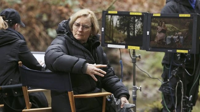 کاری اسکاگلند فیلم Cleopatra را با بازی گل گدت کارگردانی خواهد کرد