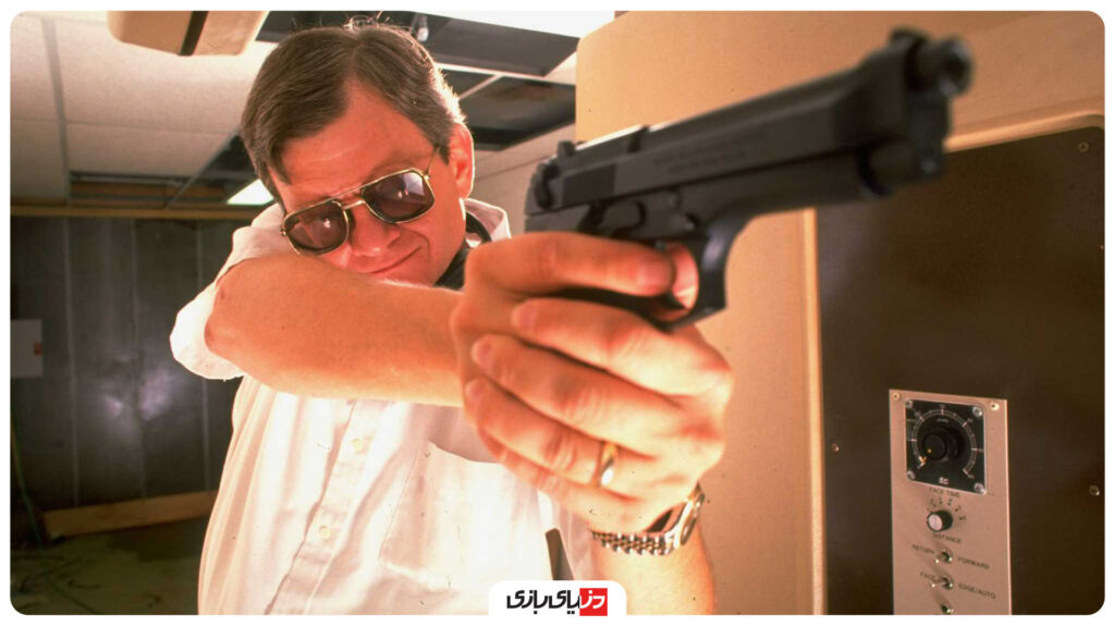 بیوگرافی تام کلنسی