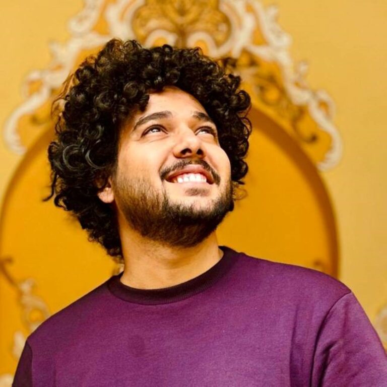 مصاحبه اختصاصی با آرش نگهبان