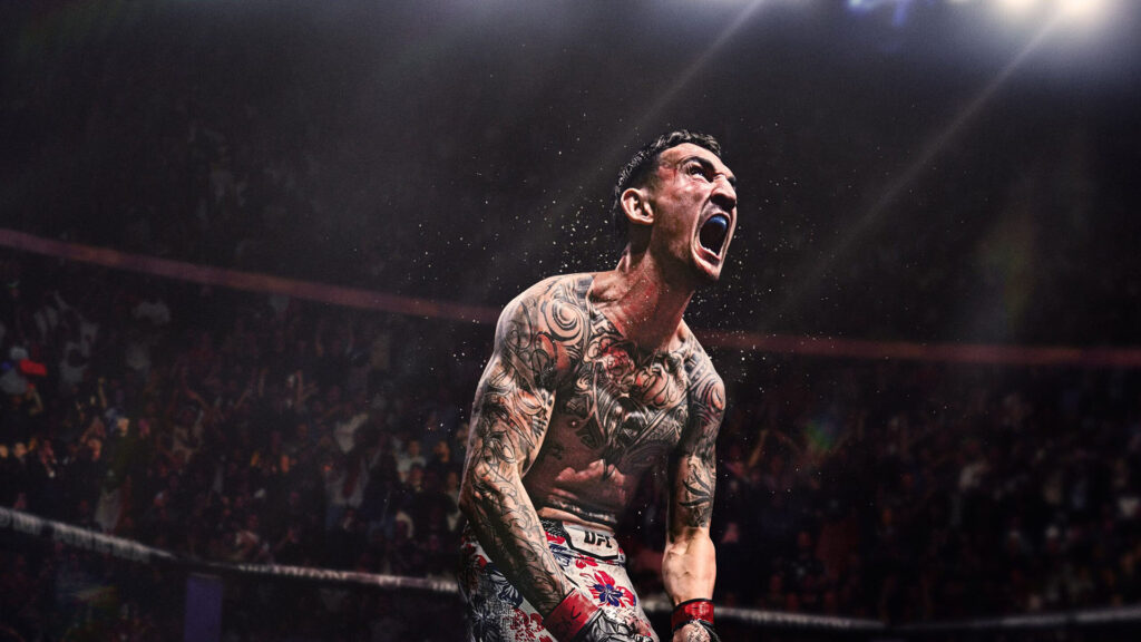 بررسی بازی EA Sports UFC 6